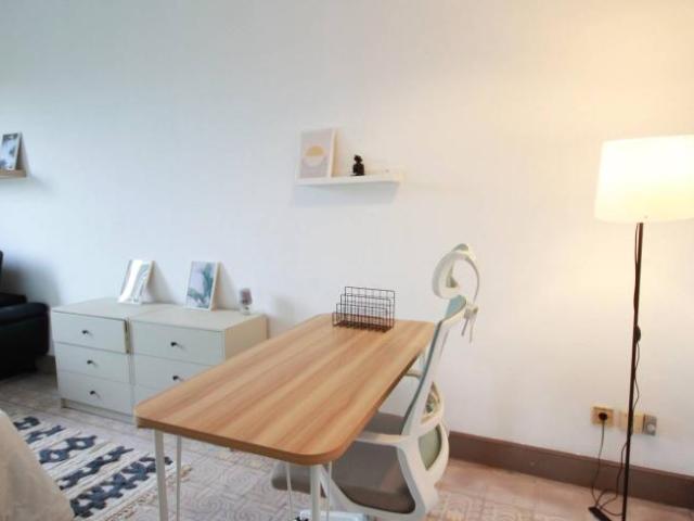 Shared Living/Roommate 9 Dormitorio Barcelona Barcelona ELS99522791