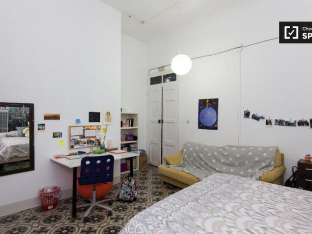 Shared Living/Roommate 9 Dormitorio Granada Granada ELS101835234