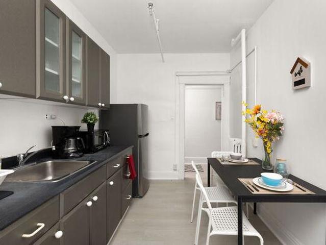 Shared Living/roommate For Rent Toronto ON 1280 ES99270570