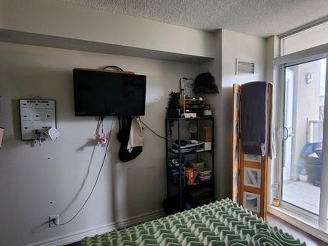 Shared Living/roommate For Rent Toronto ON 1400 ELS101410368