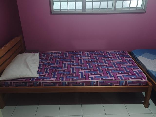 Sharing Room