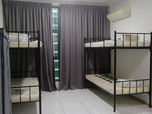 Sharing Room RM300 For Rent at Vista Alam