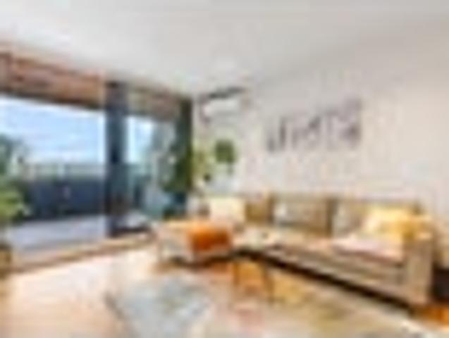 Sharply Priced | Overseas Owners Say Sell!