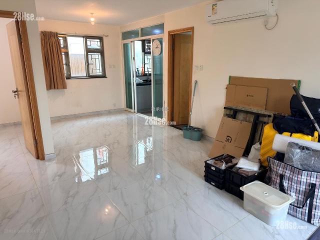 Sheung Shui Village [Agency Ads] Full Floor, Low Floor 【Jiaojing Village, Sheung Shui】Three Bedroom Basement Apartment With Open Kitchen, Expansive View, S Hints