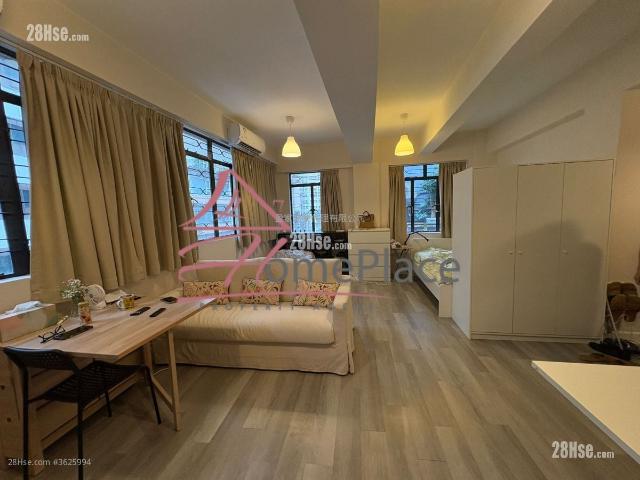 Sheung Wan Chinese Mansion [Agency Ads] Room A Spacious Studio Flat @Sheung Wan,Near Mtr,Walk Up, No Lift Hints
