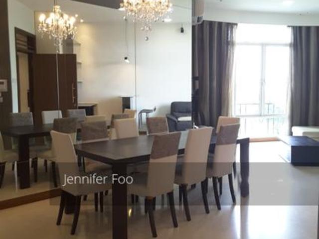 Sheares Ville D10, Apartment