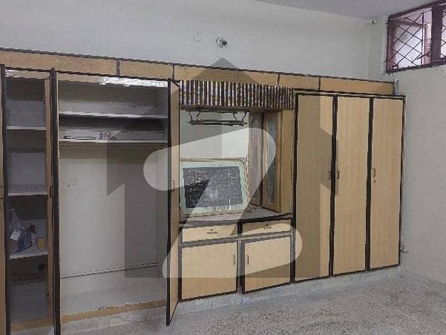 Shehzad town 2 bed 9m basement bechlor family. 45000