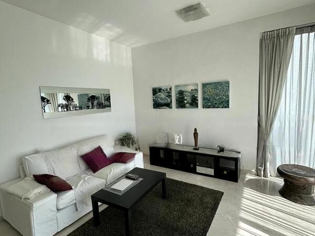 Shelford Suites D11, Condominium