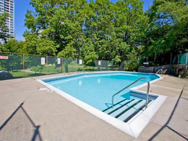 Sheppard Manor Apartments 1 Bedroom Apartment for Rent at 11 Dervock Cres, Toronto, ON M2K 1A6 Bayview Village