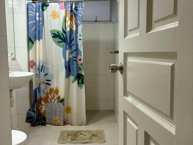Sherwood Towers D21, Apartment
