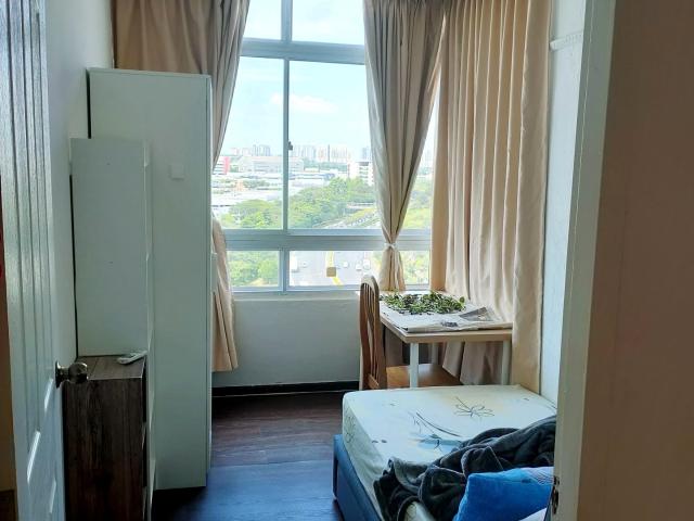 Sherwood Towers D21, Apartment