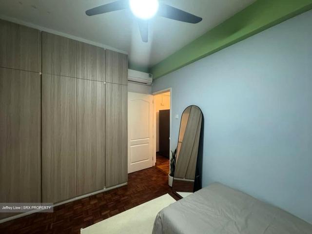 Sherwood Towers D21, Apartment