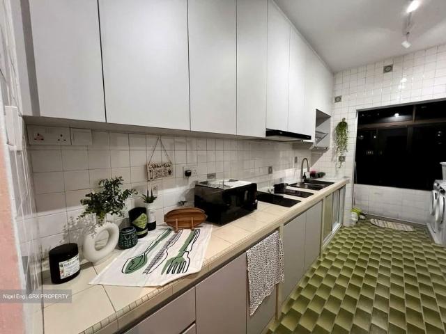 Sherwood Towers D21, Apartment