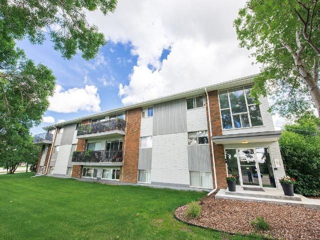 Sherwood Arms 1 Bedroom Apartment for Rent at 1602 Sherwood Dr, Strathcona County, AB T8A 0Z2 Sherwood Heights