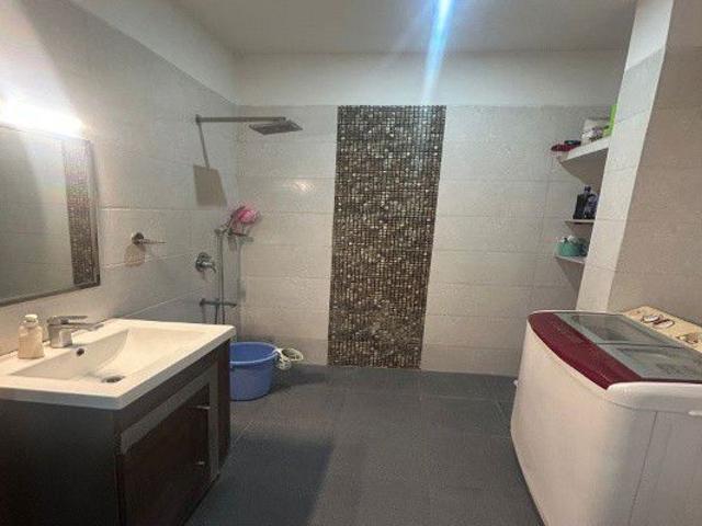 Shiv Chhaya CHS 3 Bedroom 2600 Sq. Ft. Builder Floor in Andheri West Mumbai Listing ID: #9985