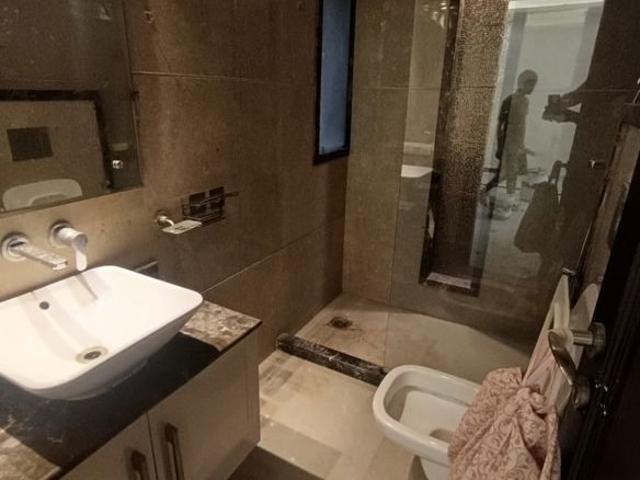 Shivalik 3 Bedroom 200 Sq. Yd. Builder Floor in Shivalik Colony Delhi Listing ID: #10144
