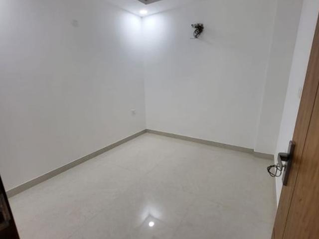 Shivalik Colony, Malviya Nagar 2.5 Bedroom 200 Sq. Yd. Builder Floor in Shivalik Colony Delhi Listing ID: #10249