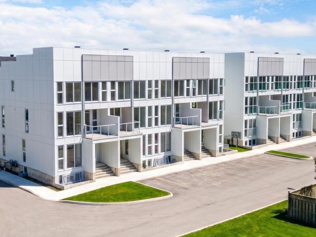 Shift Townhouse Nassau End [object Promise] for Rent