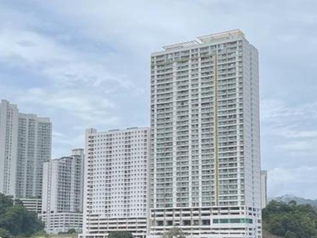 ShineVille Park Condo at Farlim Freehold Below market value For Sale