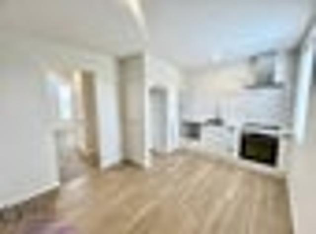 Shirley, 2 bedrooms, $520 pw