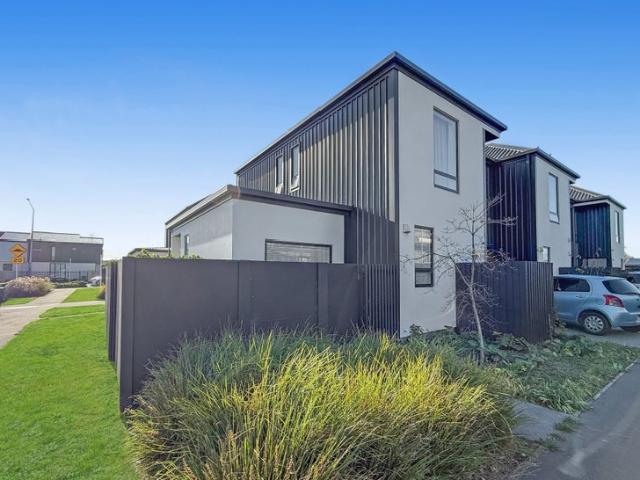 shirley, 3 bedrooms
