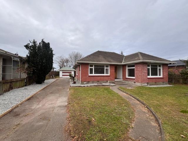 shirley, 3 bedrooms