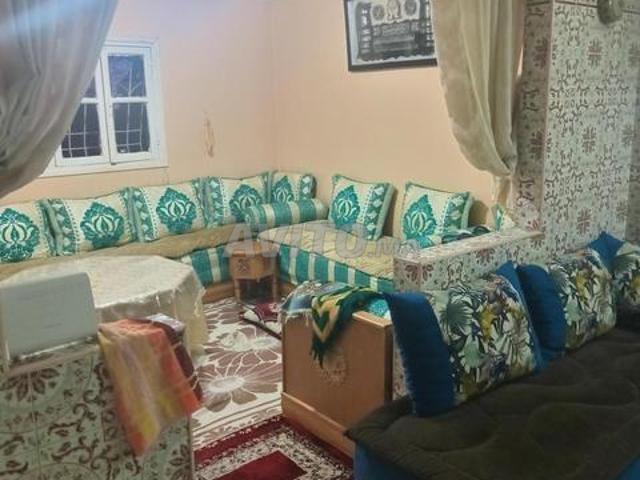 شقة للبيع تتواجد بالقرية سلا سكتور قرب ريظال