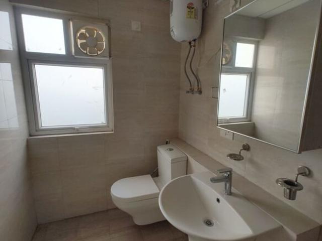 Shree Vardhman Victoria 3 Bedroom 1950 Sq. Ft. Apartment in Sector 70 Gurgaon Listing ID: #10044