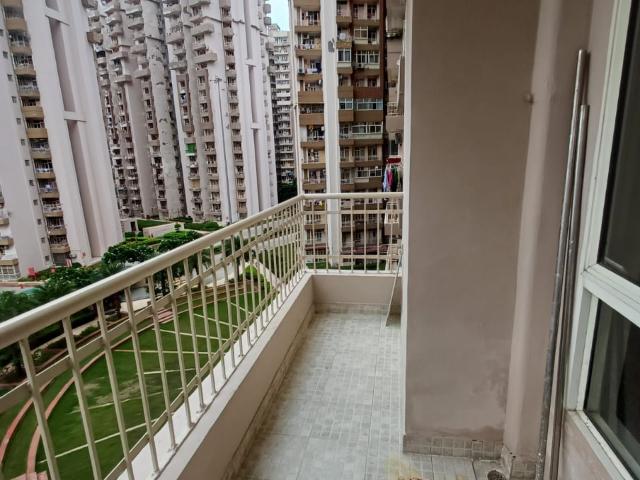 Shri Radha Aqua Garden 2 Bedroom 1050 Sq. Ft. Apartment in Sector 16b Greater Noida Listing ID: #9312