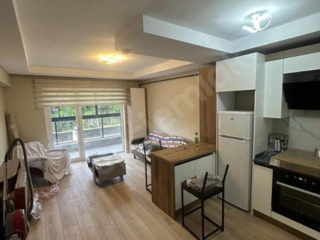SİTE İÇERİSİNDE SIFIR EŞYAŞI KİRALIK 1+1 DAİRE