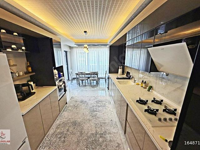 SİTELERİ KISKANDIRAN TASARIM HARİKASI ÖN CEPHE SATILIK 3+1 DAİRE