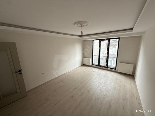 SİYAVUŞPAŞA MAH. ULUBATLI HASAN CAMİ YAKINI 3+1 SATILIK DAİRE