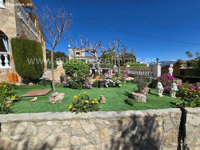 Si estás buscando una casa de 2 plantas en Cabrera d’Anoia, aquí tienes una idea bastante clara de l