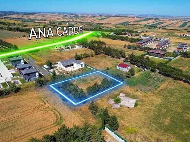 SİLİVRİ ÇANTA BALABAN MAH. KARAÇALI MEVKİİNDE ARSA ELEKTRİK SU