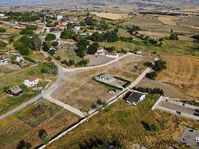 SİLİVRİ BEKİRLİ DE 555M KÖYİÇİ İMARDA SATILIK ARSA