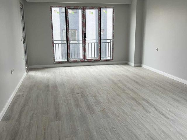 SİLİVRİ ŞEHİR MERKEZİNDE FUL DENİZ MANZARALI SATILIK SIFIR DAİRE