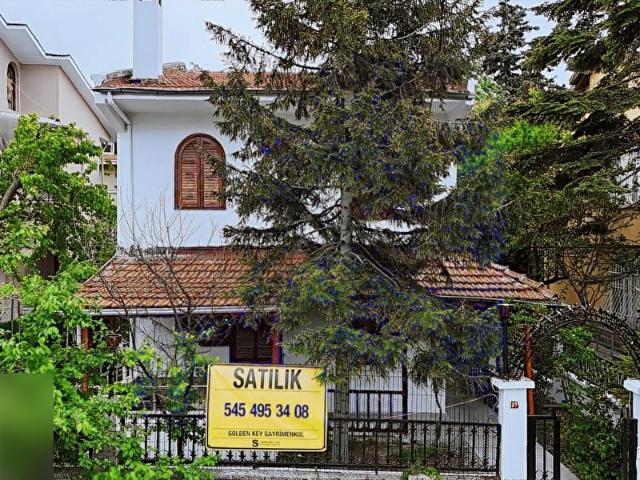 SİLİVRİ MAVİ YELKEN DE YENİLENMİŞ 4+1 SATILIK VİLLA GOLDEN KEY