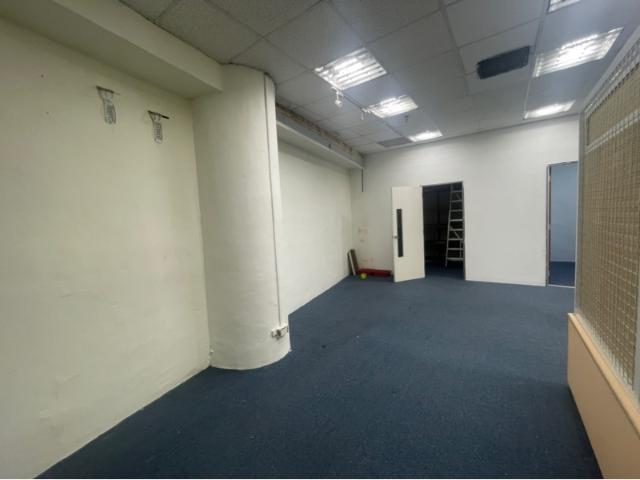 Sim Lim Tower Mall Shop For Sale, $1,688,000808 sqft $2,089.00 psf