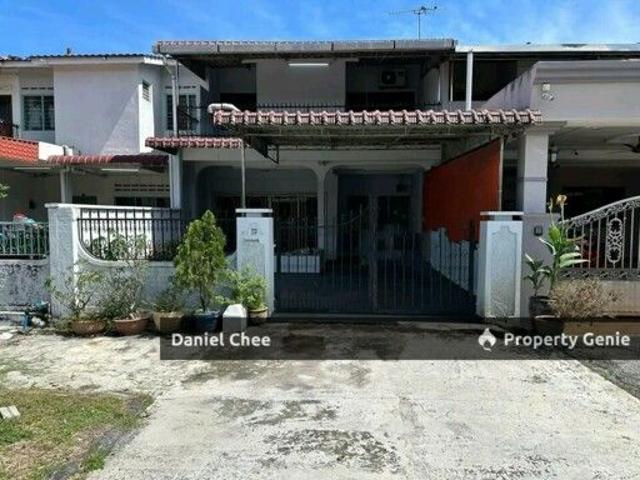 Simee Taman Wah Keong Double Storey House Partially Furnished For Rent