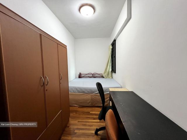 Simei Green Condominium D18, Condominium
