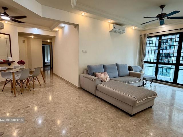 Simei Green Condominium D18, Condominium