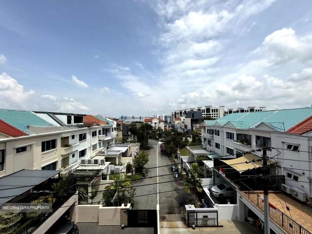 Simei Street 4 D18, Detached