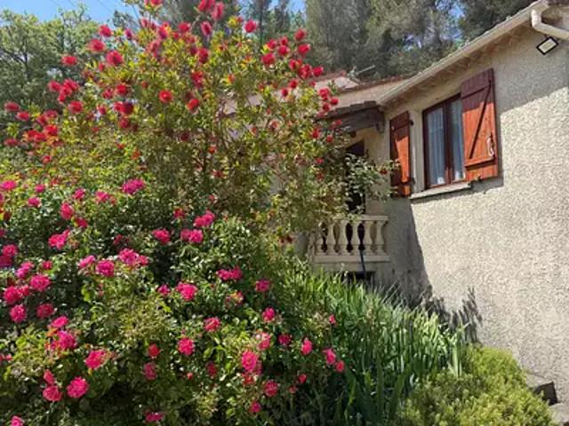 Simiane Collongue 13109 Achat / Vente maison 6 pièces t6 terrasse parking