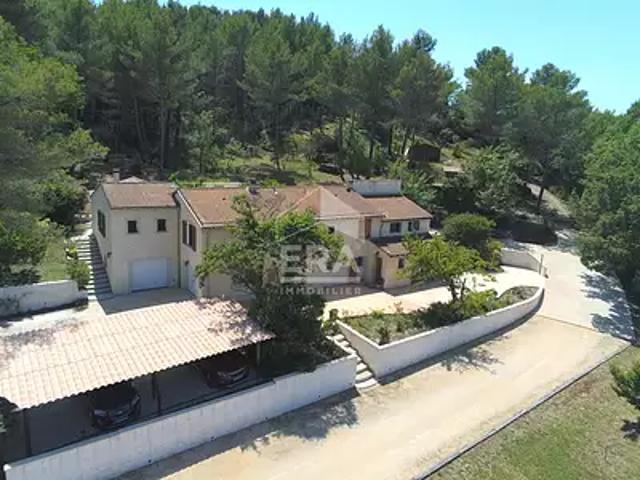 Simiane Collongue 13109 Achat / Vente maison 8 pièces t8 parking