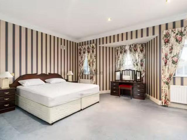 Simmons Court, Dublin 4, Donnybrook, Dublin 4 is for rent