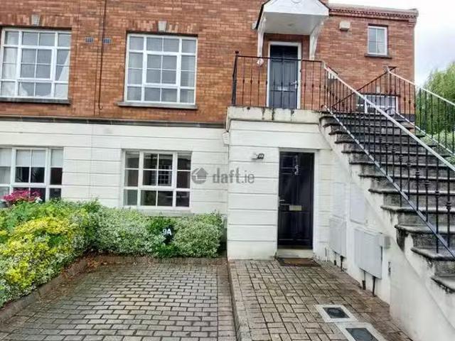Simmons Court, Dublin 4, Donnybrook, Dublin 4 is for rent