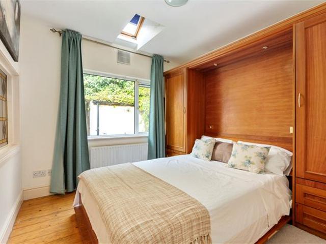 Simmonscourt Terrace, Donnybrook, Dublin 4 Sherry FitzGerald Ballsbridge 4912 MyHome. Ie Residential
