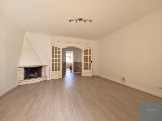 Simpático Apartamento T2 na Quinta da Bicuda