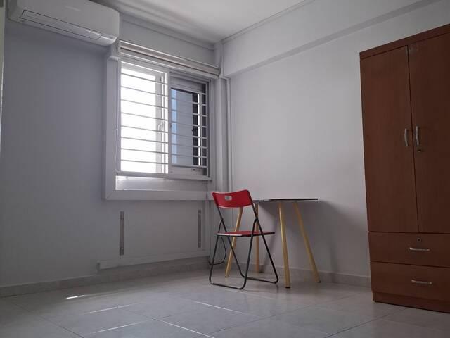 Simple and neat common bedroom