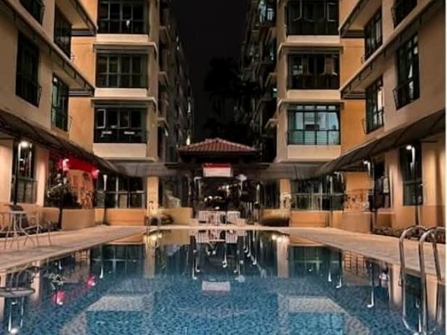 Sims Residences D14, Apartment
